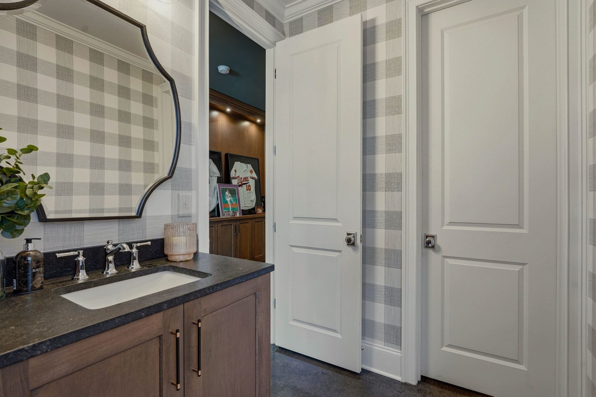 4064 Poplar Ridge Drive — photo 50